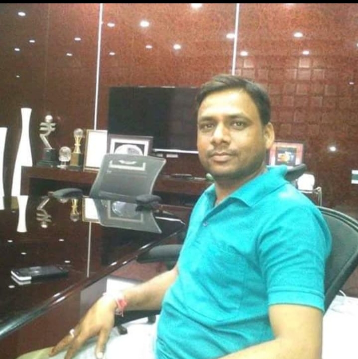 फर्रुखाबाद:अजय प्रताप गढ़ रहे बेटियों का भविष्य , सिखा रहे आत्म रक्षा के गुर लगभग 800 बेटियों को सिखा चुके हैं ताइक्वांडो