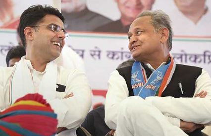 अशोक गहलोत और पायलट में चुनाव तक एकजुट रहने का वादा