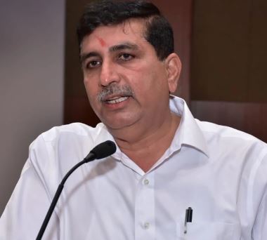 हरीश चौधरी पर खाचरियवास ने इशारों में साधा निशाना, जानें मामला