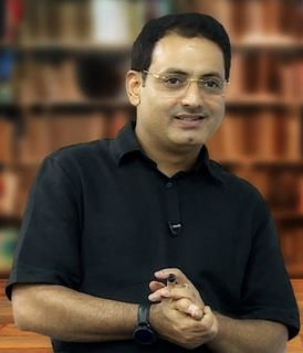 विवादों में कैसे घिरे डॉ विकास दिव्यकीर्ति , पहले ही प्रयास में किया आईएएस अटेम्प्ट