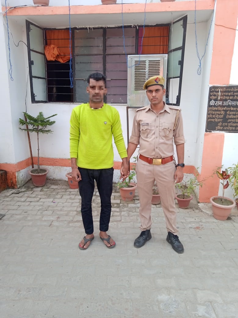 सिद्धार्थनगर -थाना बांसी पुलिस द्वारा पाक्सो एक्ट में वांछित 01 नफर अभियुक्त को किया गिरफ्तार