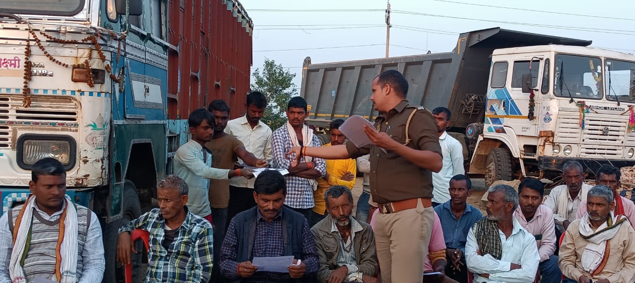 प्रयागराज- यातायात माह 2022 जागरूकता अभियान