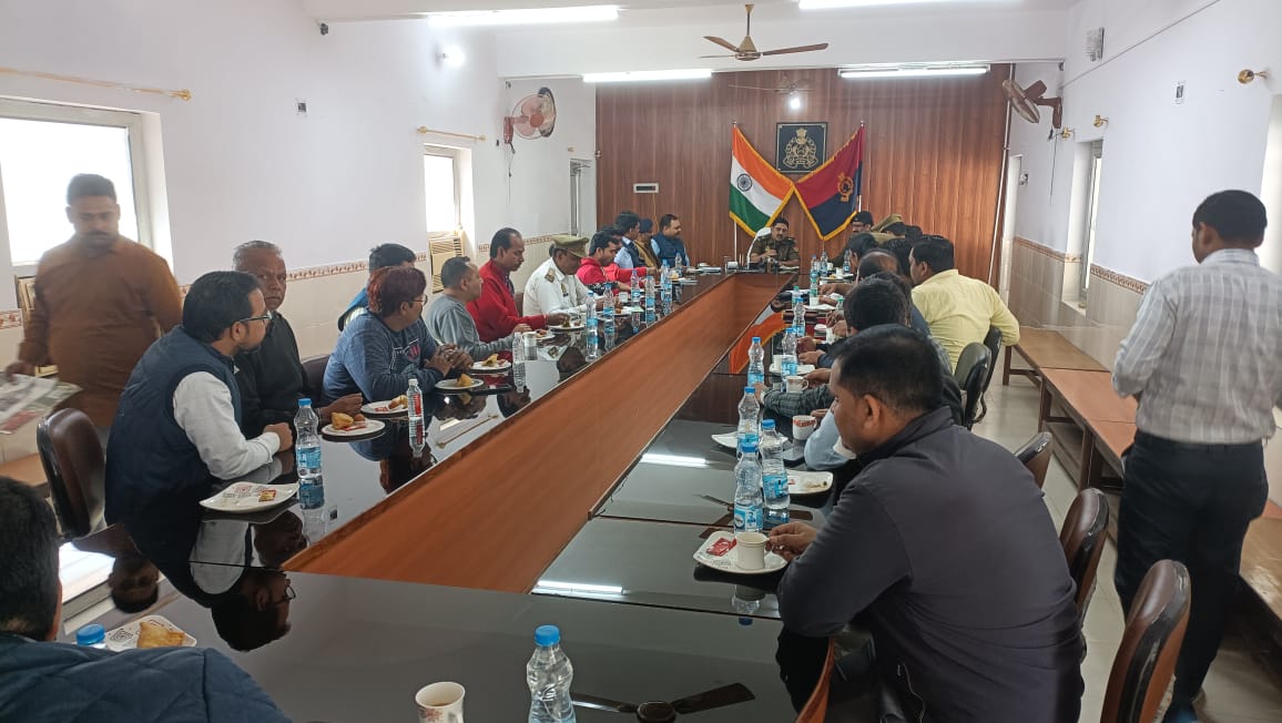 पीलीभीत:अपर पुलिस अधीक्षक द्वारा किया गया “व्यापारी सुरक्षा प्रकोष्ठ” गोष्ठी का आयोजन