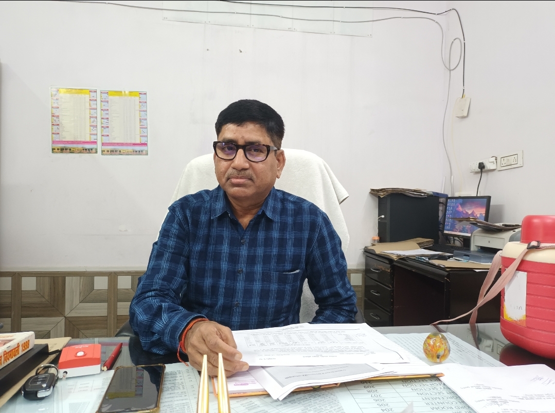 फर्रुखाबादए : आर टी ओ कार्यालय मे पूरे पारदर्शिता के साथ होता है कार्य