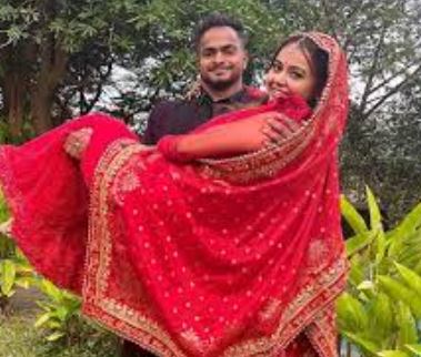 क्या टीवी की गोपी बहु देवोलीना भट्टाचार्जी ने सच में कर लीं हैं शादी , आइये जानें