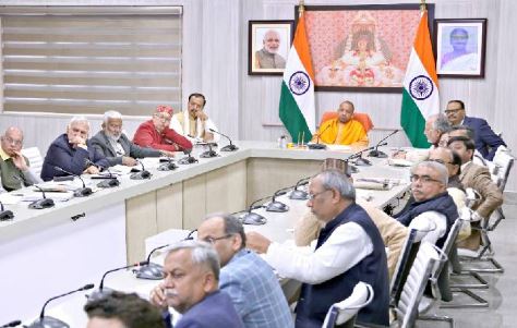 7 लाख लोगों को नौकरी के खुले रास्ते, यूपी में 7 लाख करोड़ का निवेश
