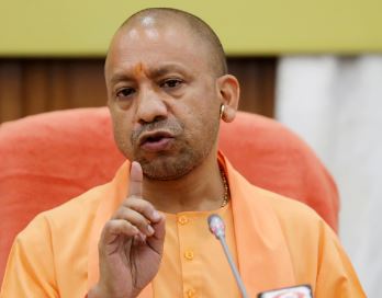 कुछ जिलों में दोबारा लाउडस्पीकर लगाया जा रहा, कार्यवाही करें : CM योगी