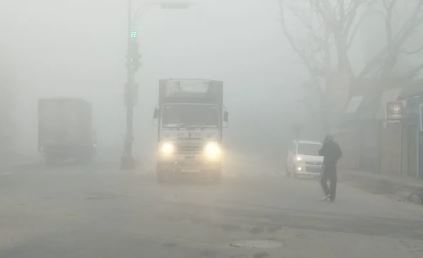 सर्द हवाओं ने यूपी में बढ़ाई गलन, अगले 3 तीनों तक घने कोहरे का आसार