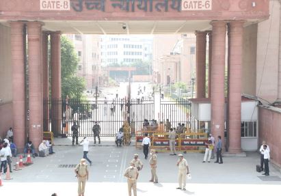 राज्य सरकार से कहां हुई चूक, निकाय चुनाव OBC आरक्षण पर फंसी यूपी सरकार