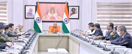विदेश से आने वाले अतिथियों का स्वागत पुष्प वर्षा से होगा : सीएम योगी