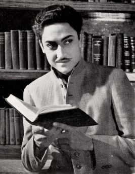 पेंटर से एक्टर बनेअशोक कुमार तो खूब रोईं मां, जानिए हीरो के बारे में