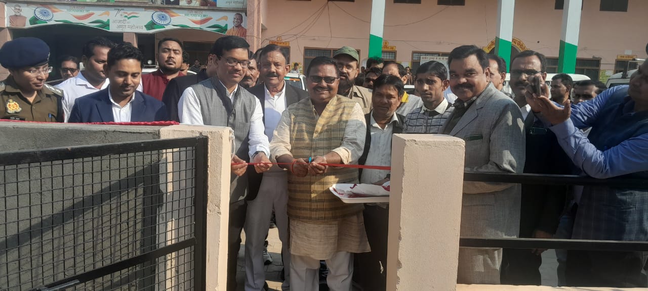 पीलीभीत :पूरनपुर में गोमती हर्बल वाटिका का किया गया शुभारंभ