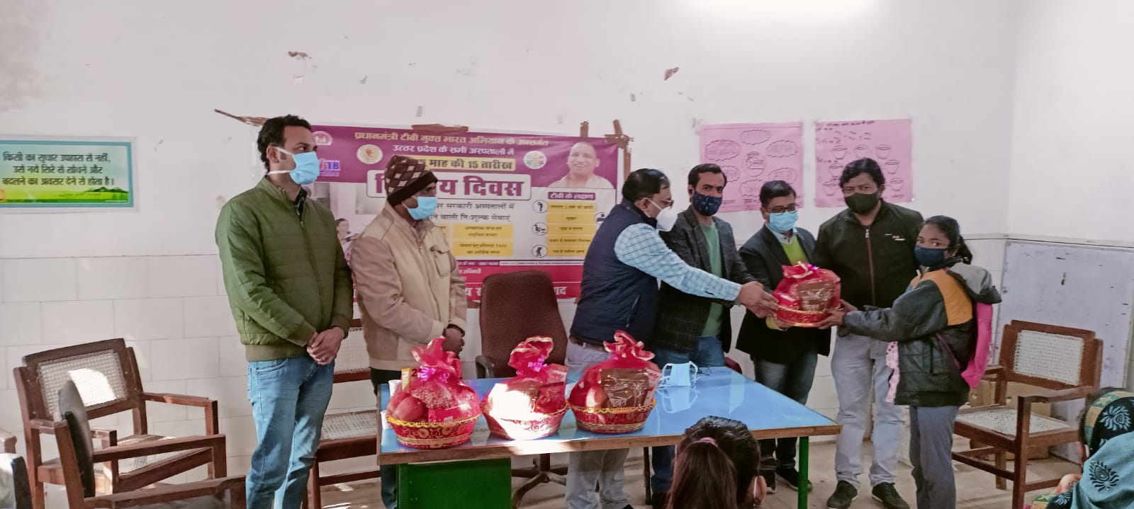 फर्रुखाबाद:बीसीपीएम ने दस क्षय रोगियों को लिया गोद