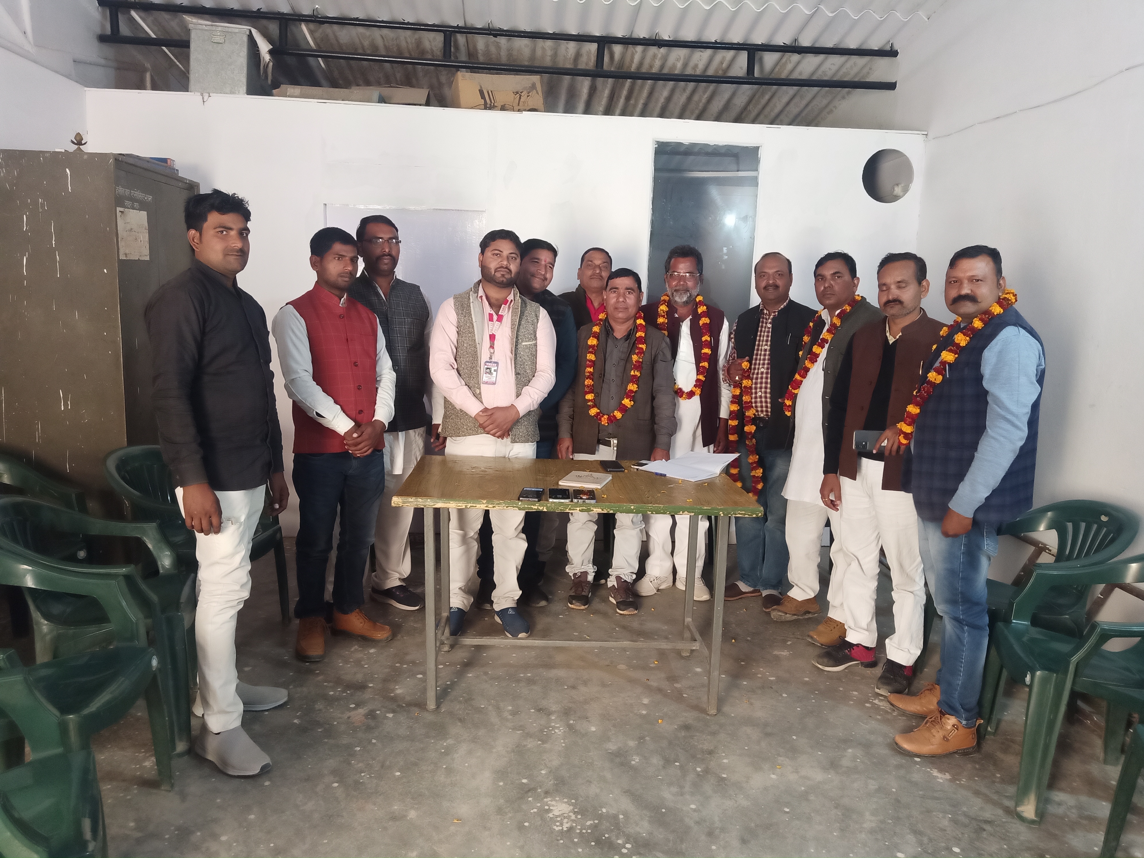 मऊ : यूनाइटेड मीडिया पत्रकार एसोसिएशन जनपद मऊ के जिला अध्यक्ष बने, विजय