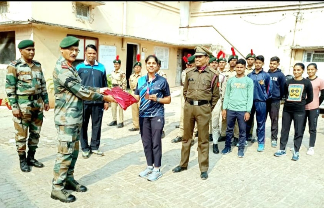 फर्रुखाबाद:12 यूपी बटालियन एनसीसी फतेहगढ़ की अलकुमनिशा ने नेशनल शूटिंग चैंपियनशिप में जीता कांस्य पदक