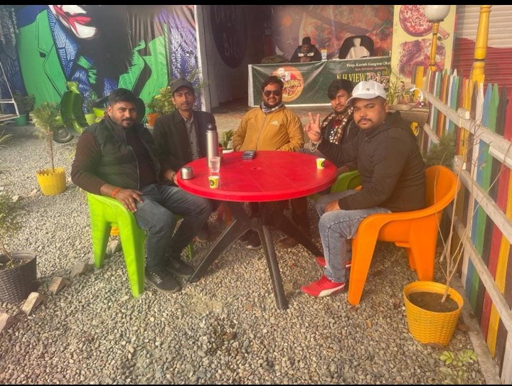 बरेली :जिला महामंत्री ने निकाय चुनाव और नगर निगम चुनाव को लेकर कार्यकर्ताओं के साथ चर्चा की