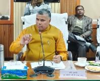जेल मंत्री ने की कैदियों को ठंड से बचाने के इंतजाम पर समीक्षा बैठक