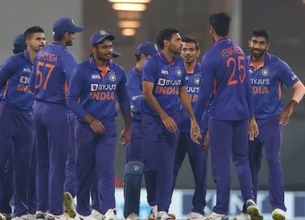 भारत दूसरे टी-20 में श्रीलंका से हारा, टीम इंडिया ने 7 नो-बॉल फेंकी