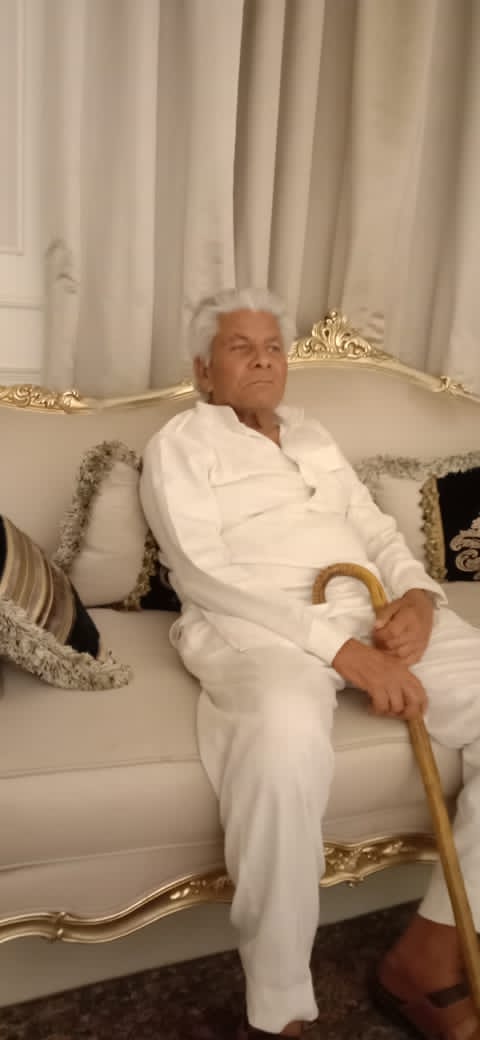 इटावा: नेताजी के मित्र लक्ष्मी नारायण पूर्व प्रधानाचार्य अब नहीं रहे इस दुनिया में