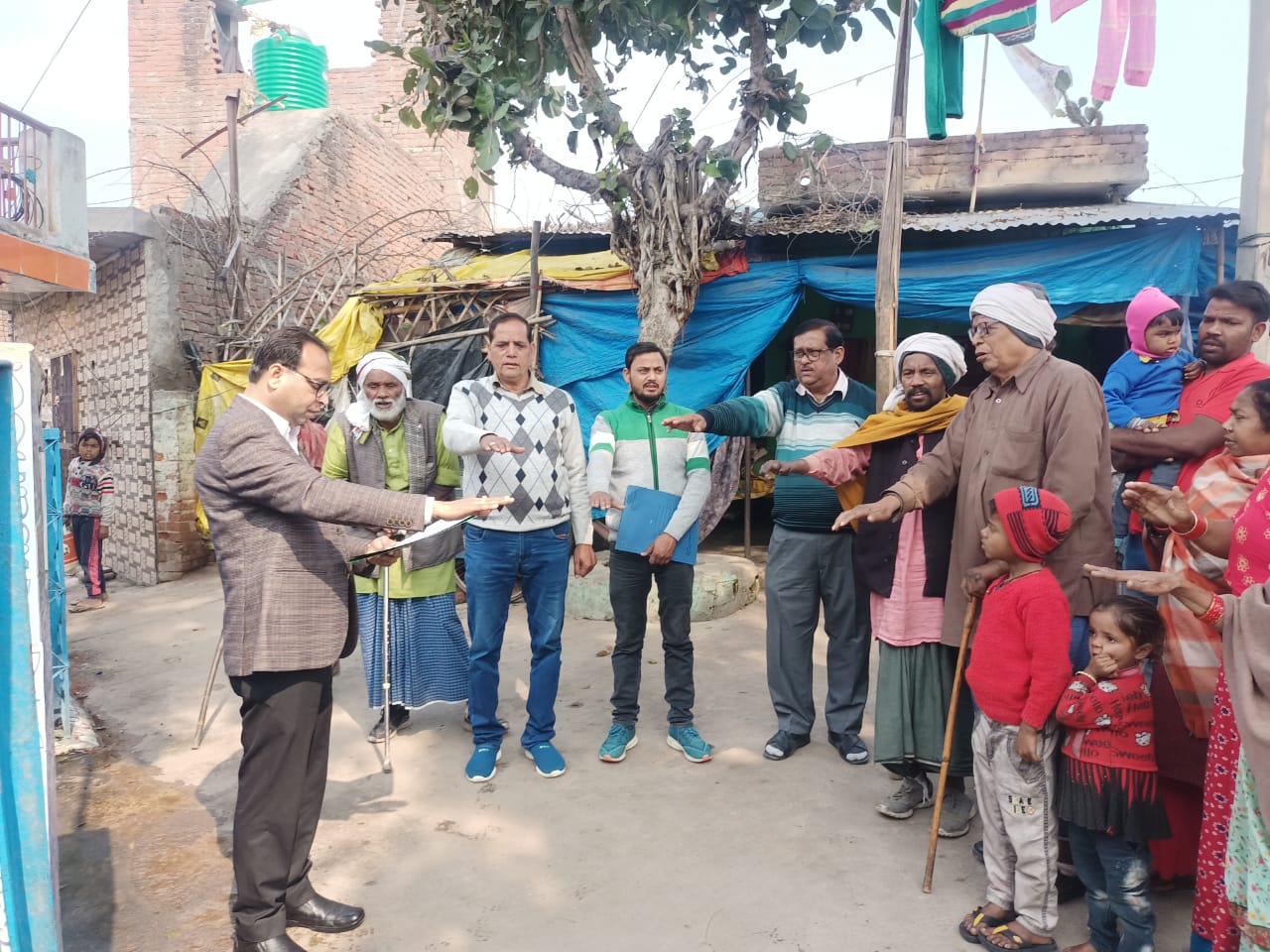 फर्रुखाबाद:सभी स्वास्थ्य केंद्रों पर कुष्ठ रोगियों से भेदभाव न करने की ली गई शपथ