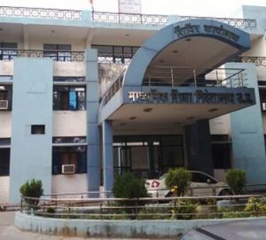 विजयपाल सिंह बने बांदा के DIOS, माध्यमिक शिक्षा के 17 अफसरों के तबादले