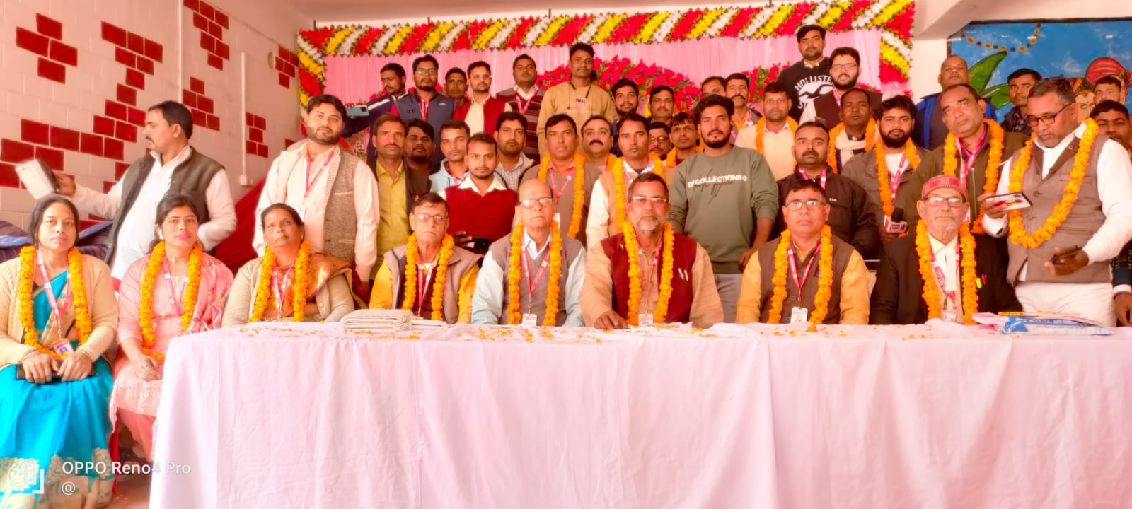 गाज़ीपुर :-जिला कार्यकारिणी की बैठक संपन्न व परिचय पत्र का हुआ वितरण