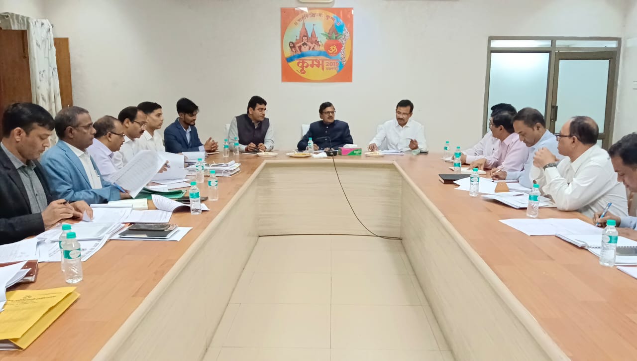 प्रयागराज- गंगा स्वच्छता जल जीवन मिशन में लापरवाह अफसरों पर प्रमुख सचिव की कार्रवाई