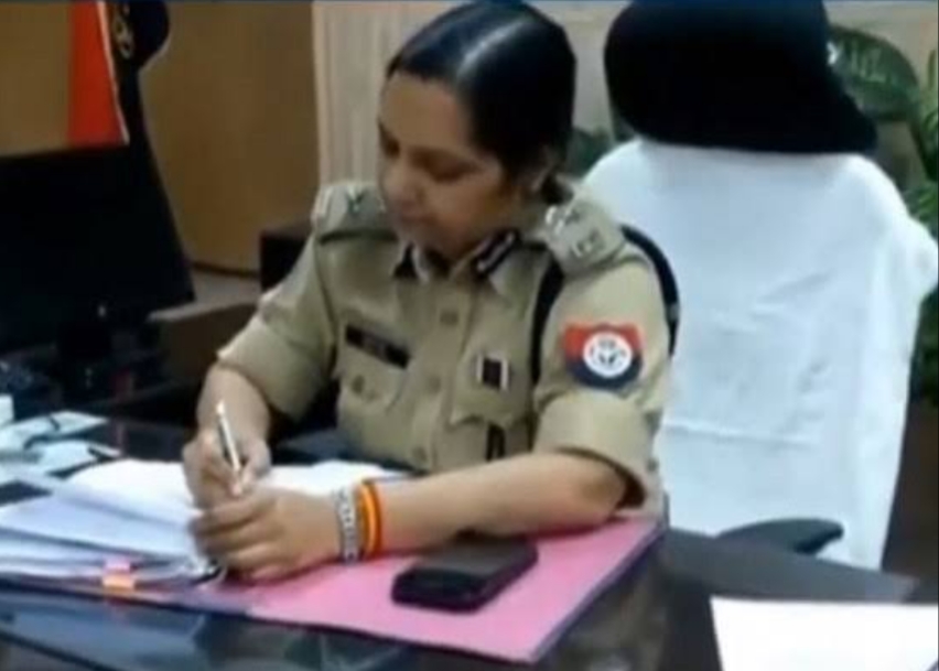 गौतमबुद्ध नगर : पुलिस कमिश्नर लक्ष्मी सिंह ने तीनों एडिशनल डीसीपी बदले, कई अफसर इधर से उधर, पुलिस महकमे में बड़ा फेरबदल