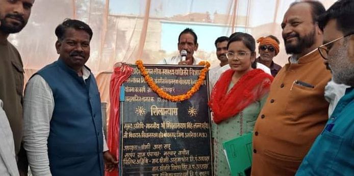 उमरिया: विकास यात्रा के माध्यम से घर घर पहुंच रही है सरकार- शिवनारायण सिंह