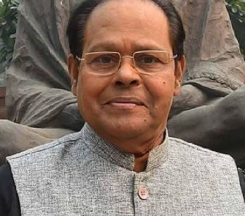 मलयालम अभिनेता और पूर्व लोकसभा सांसद इनोसेंट वरीद ठेक्केथाला नहीं रहे,
