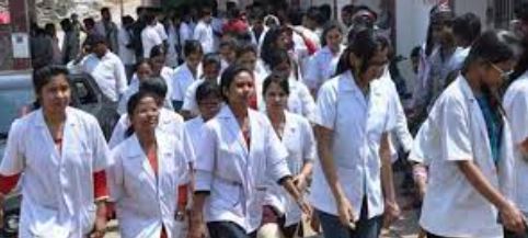 यूपी एसटीएफ निदेशालय से जुड़े लोगों की जाँच कर रही है, छात्रों के बयान भी दर्ज होंगे