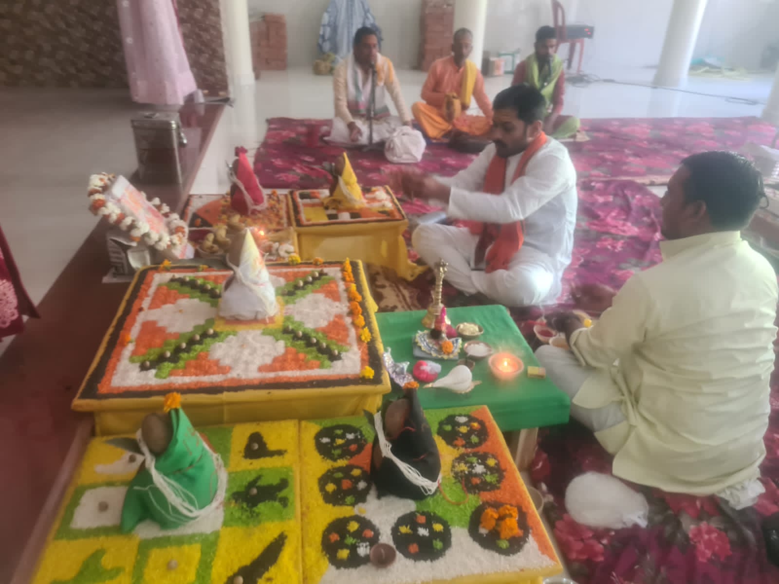 पीलीभीत:-पंकज कालोनी के नवनिर्मित श्री राधाकृष्ण मंदिर से सोमवार सुबह 9 बजे निकलेगी शोभायात्रा, 2 बजे से शुरू होगा भंडारा
