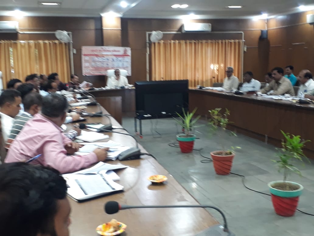 फर्रुखाबाद:1अप्रैल से 30 अप्रैल तक चलेगा विशेष संचारी रोग नियंत्रण अभियान अभियान की सफलता के लिए जिलास्तरीय हुई बैठक