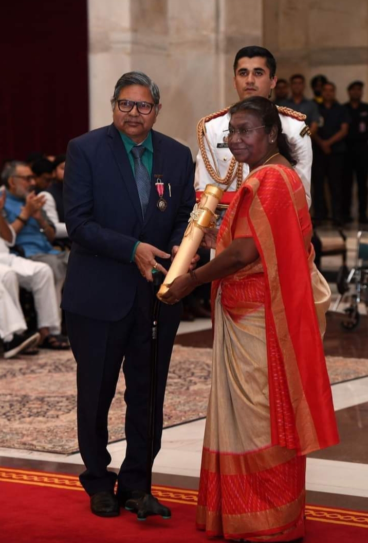 बरेली - साढ़ू भाईसाहब डा अरविंद कुमार सक्सेना पद्मश्री से विभूषित - जगदीश चन्द्र सक्सेना।