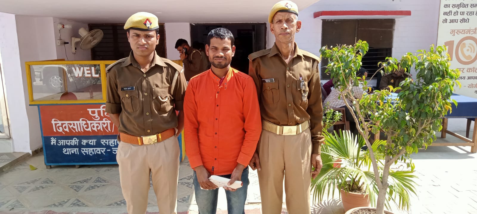 कासगंज -धारा 307 में वांछित चल रहे शातिर अभियुक्त को थाना सहावर पुलिस ने किया गिरफ्तार