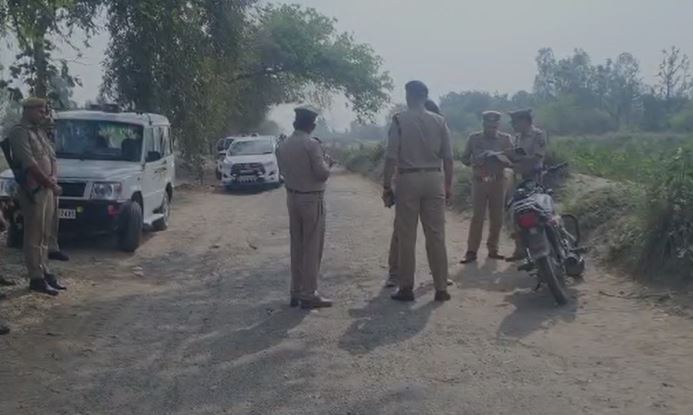 कासगंज:अज्ञात शव मिलने से मचा हड़कंप
