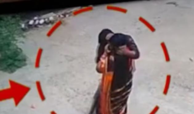 बिहार में निकला 'सीरियल किसर', लड़कियों को देखते ही करता है किस