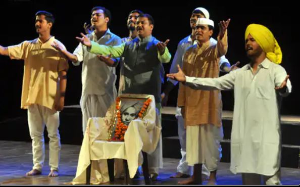 संगीत कलाकारों ने संगीत नाट्य अकेडमी में किया ‘शहीद भगत सिंह’ का मंचन:महान स्वतन्त्रता सेनानी पर आधारित नाटक ने दर्शकों में भरा देश भक्ति का जोश