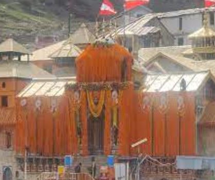 आज सुबह 7:10 बजे खुल जाएंगे बद्रीनाथ के कपाट, पढ़िए रिपोर्ट
