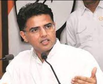 अपनी ही सरकार के खिलाफ अनशन करने जा रहे पायलट, पार्टी में घमासान