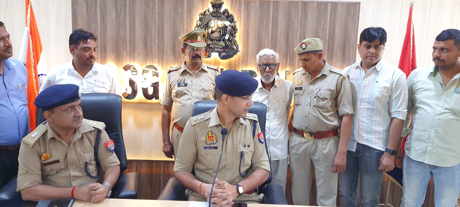 कासगंज:पुलिस ने 25000 का इनामी अभियुक्त किया गिरफ्तार।