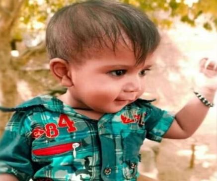 मैनपुरी : खेलते-खेलते गर्म दूध के भगोने में गिरा डेढ़ वर्षीय मासूम, झुलसकर दर्दनाक मौत