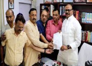 मेयर चुनाव में लखनऊ व्यापार मंडल ने बीजेपी प्रत्याशी का समर्थन करने का किया ऐलान, पढ़िए रिपोर्ट