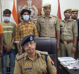 CCTV से मिला लुटेरों का सुराग, कपड़ा व्यापारी की स्कूटी लूटने वाले 3 गिरफ्तार