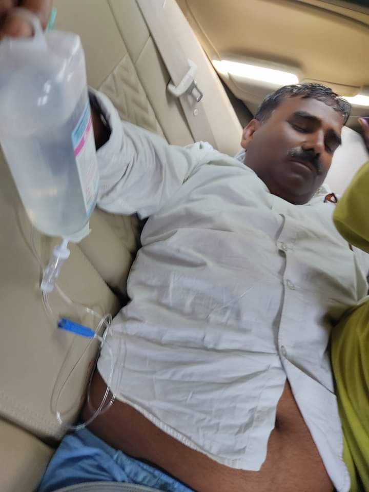 मैनपुरी :- अज्ञात हमलावर मलपुर ग्राम प्रधान को मारकर फरार ।