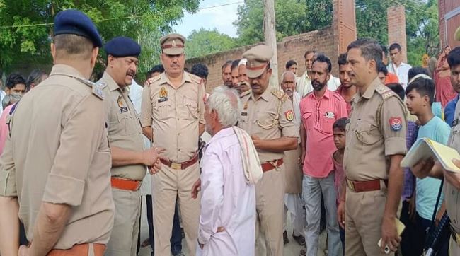मैनपुरी : छत पर सो रहे युवक की गोली मारकर हत्या, मृतक ने दो दिन पहले ही पुलिस अधीक्षक  से की थी शिकायत
