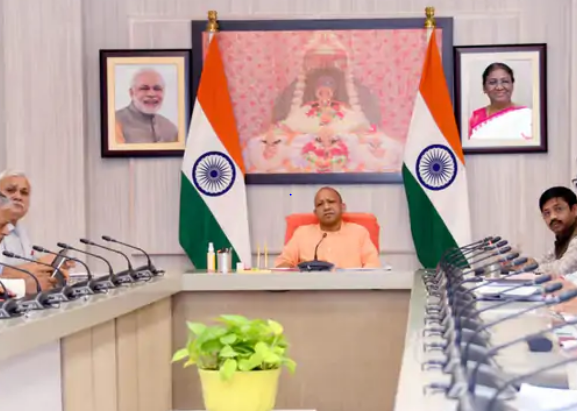 यूपी के ग्राम सभा की भूमि के साथ ही अनुपयोगी और बंद पड़े भूखंडों का होगा अधिग्रहण : योगी जी