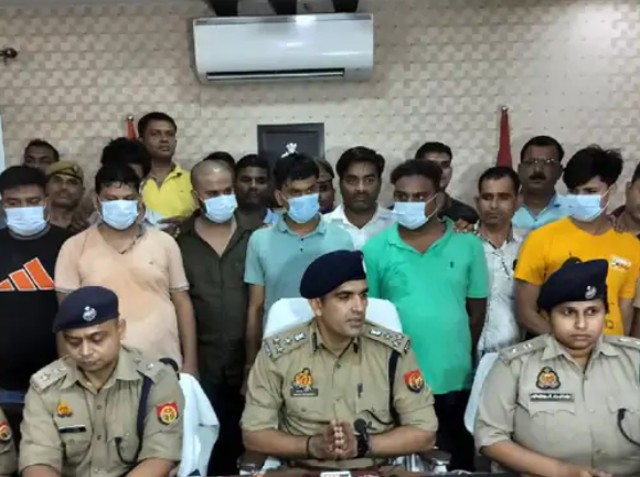 बेखौफ लुटेरों ने तीन घंटे के अंदर दो व्यापारियों से दो लूट की घटनाओं को अंजाम देकर भागे , पोलिचे ने किये 7 अरेस्ट