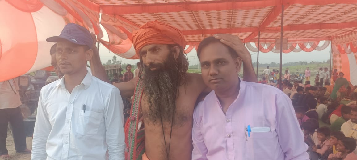 बरेली - योगी विजय देवनाथ महाराज की 41 दिवसीय धुणा तपस्या के समापन पर विशाल भंडारे का आयोजन किया गया।