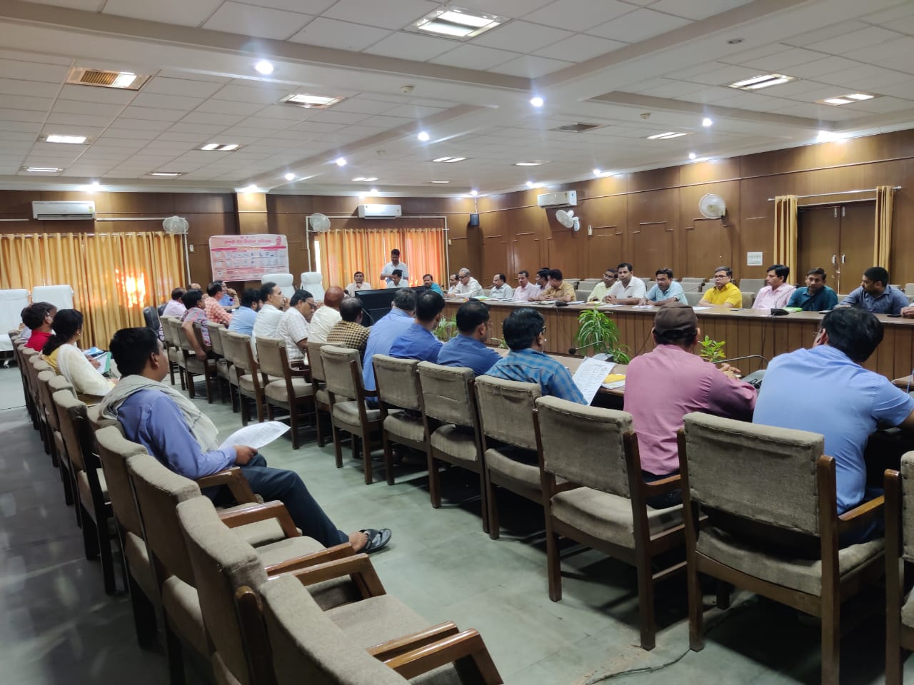 फर्रुखाबाद:एक जुलाई से 31 जुलाई तक चलेगा विशेष संचारी रोग नियंत्रण अभियान,अभियान की सफलता के लिए जिलास्तरीय हुई बैठक